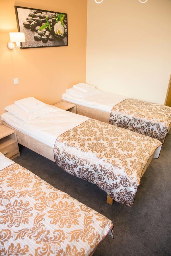 Ankur Hotell Mustvee Exterior photo