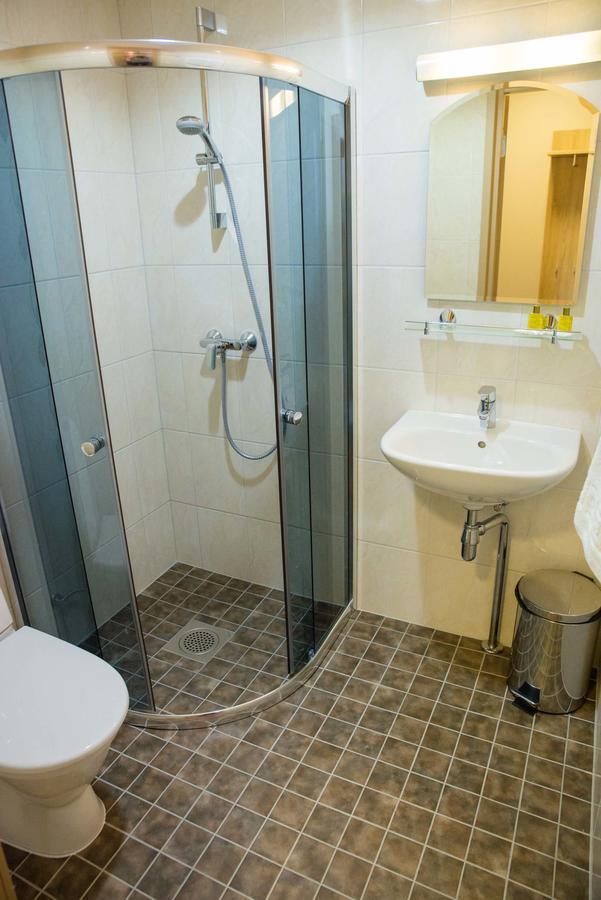 Ankur Hotell Mustvee Exterior photo